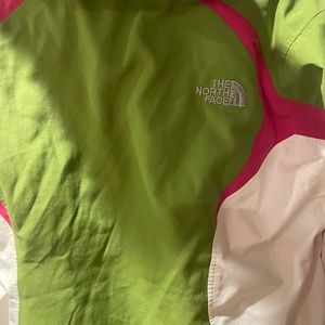 The north face rain Girls Jacket M 10/12